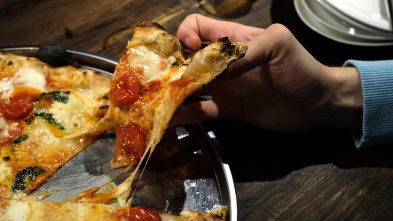 A cheesy slice of the Tamaki
pizza.