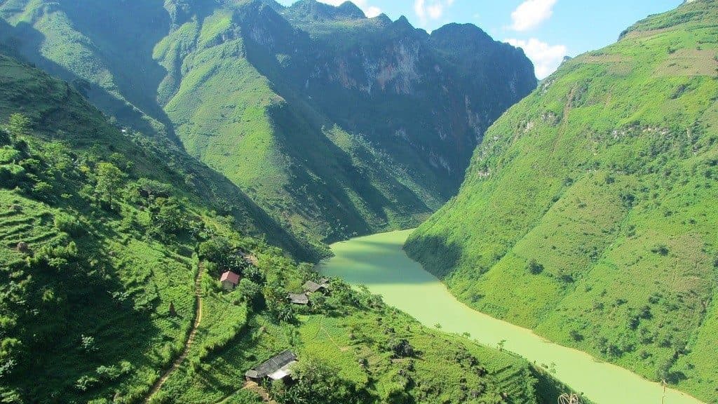 Thung lũng sông Nho Quế, Hà Giang, Việt Nam Du lịch Hà Giang - Thung lũng sông Nho Quế, Hà Giang, Việt Nam