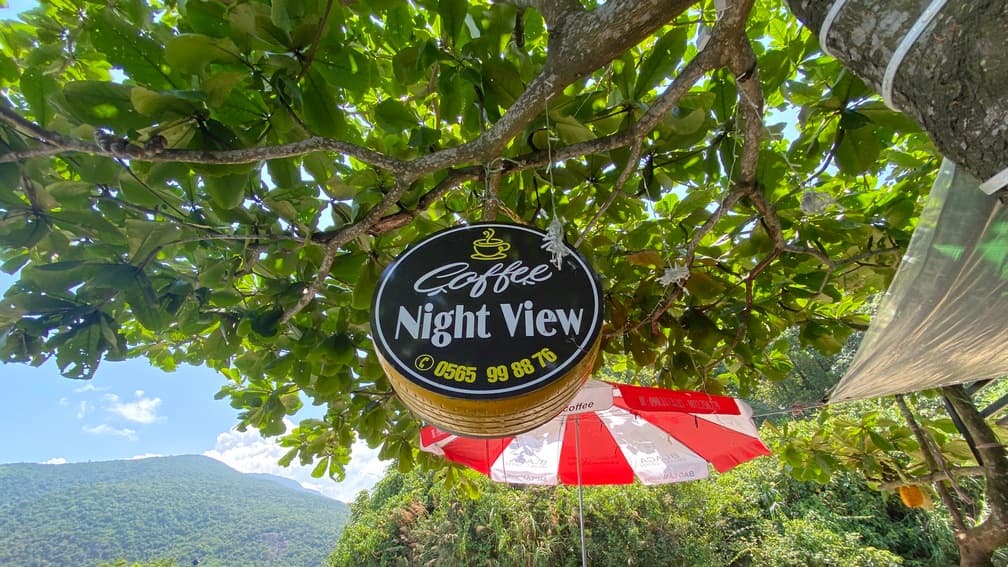 Cà phê Night View trên Đèo Hải Vân Du lịch Đèo Hải Vân bằng xe máy - Cafe Night View trên Đèo Hải Vân