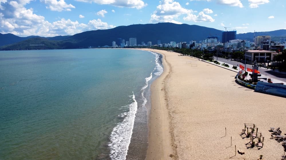 Bãi biển Quy Nhơn Du lịch Quy Nhơn tự túc