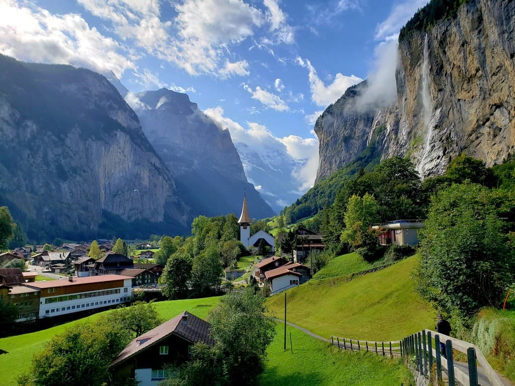 Lauterbrunnen - Thụy Sĩ 10 ngôi làng đẹp nhất Thụy Sĩ - Lauterbrunnen