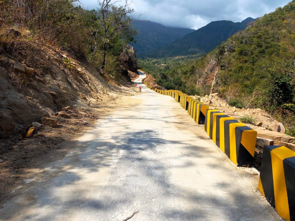 Đường hẻo lánh dẫn bạn đến những địa điểm cắm trại lí tưởng Đường hẻo lánh dẫn bạn đến những địa điểm cắm trại lí tưởng