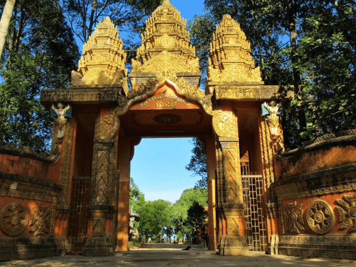 Du lịch Trà Vinh tự túc - khám phá chùa Khmer Du lịch Trà Vinh tự túc - khám phá chùa Khmer