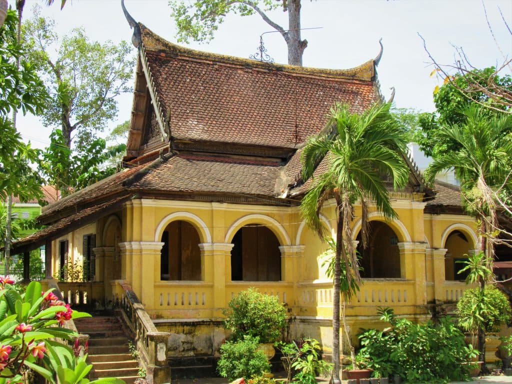 Du lịch Trà Vinh tự túc - khám phá chùa Khmer Du lịch Trà Vinh tự túc - khám phá chùa Khmer