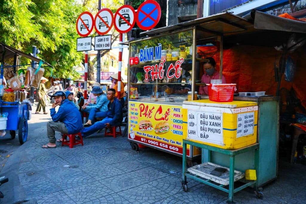 Kinh nghiệm du lịch Hội An - Quán ăn ngon ở Hội An - Bánh Mì Hội An