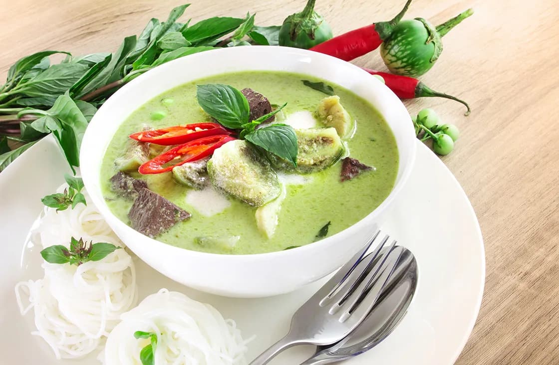 Du lịch Thái Lan tự túc - Món Thái ngon - Cà ri xanh Thái