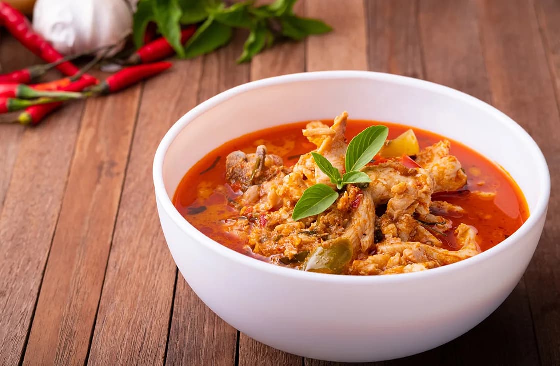 Du lịch Thái Lan tự túc - Món Thái ngon - Cà ri đỏ Thái