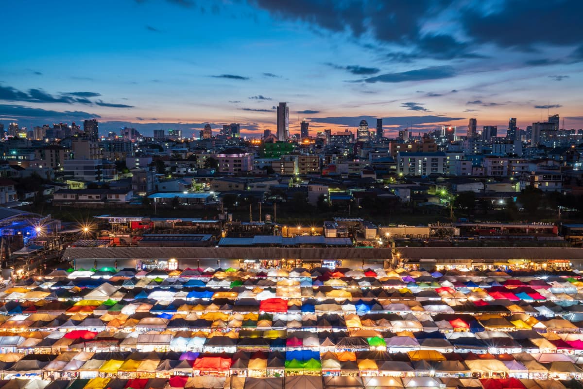 Kinh nghiệm du lịch Bangkok tự túc 3-5 ngày - Bangkok về đêm
