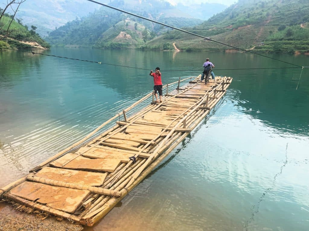Bambusfloßfähre, Ha Giang Loop