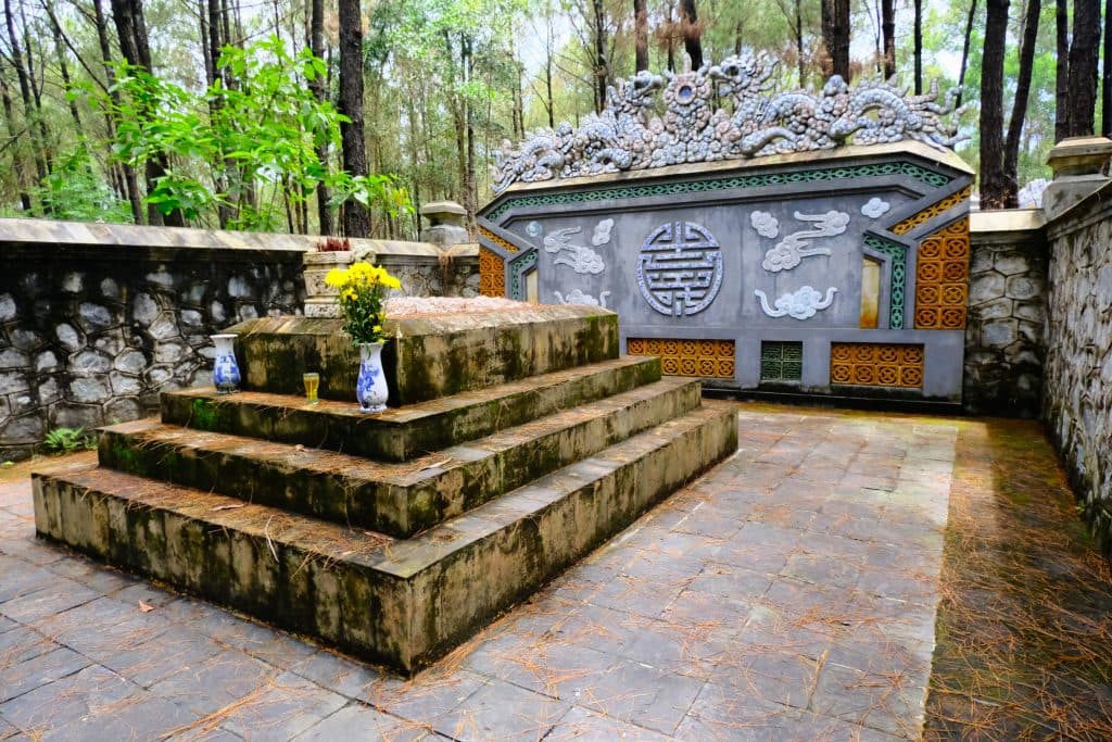 Tombeau de l'empereur Hiệp Hòa, Hue, Vietnam