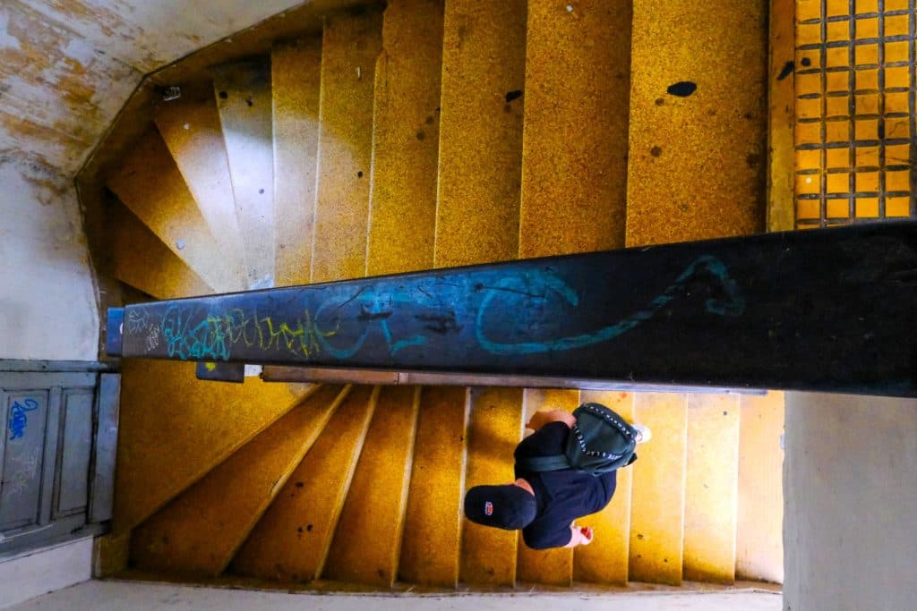 Cafe Apartment in Saigon, 42 Nguyen Hue, Ho Chi Minh, Vietnam