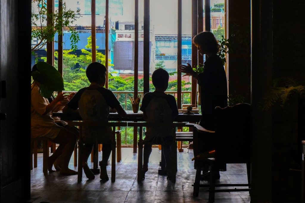 Cafe Apartment in Saigon, 42 Nguyen Hue, Ho Chi Minh, Vietnam