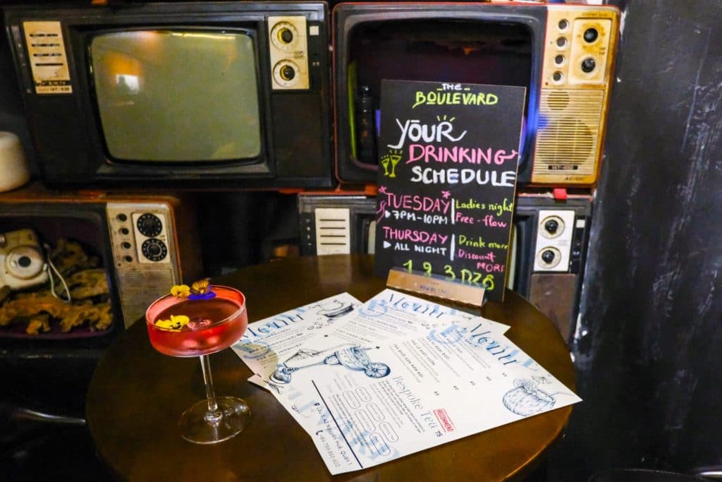 Cafe Apartment in Saigon, 42 Nguyen Hue, Ho Chi Minh, Vietnam