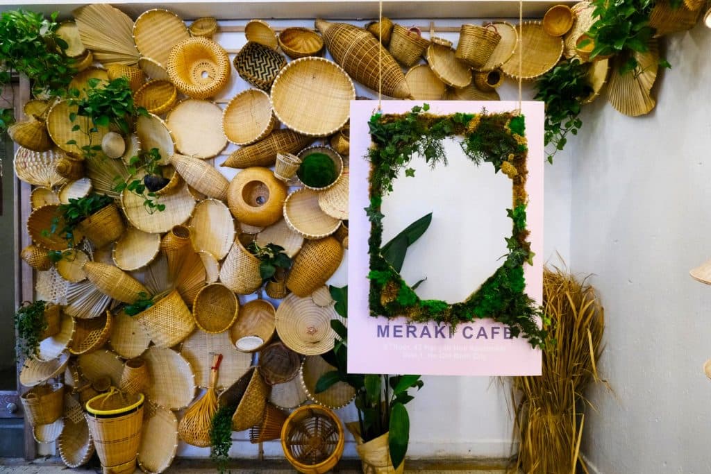 Cafe Apartment in Saigon, 42 Nguyen Hue, Ho Chi Minh, Vietnam