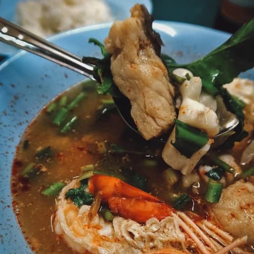 Quán ăn ngon ở Bangkok - Mit Ko Yuan - Tom yum goong