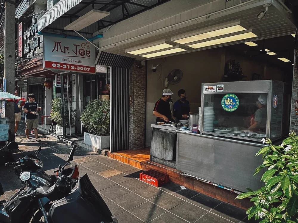 Quán ăn ngon ở Bangkok - Mr Joe