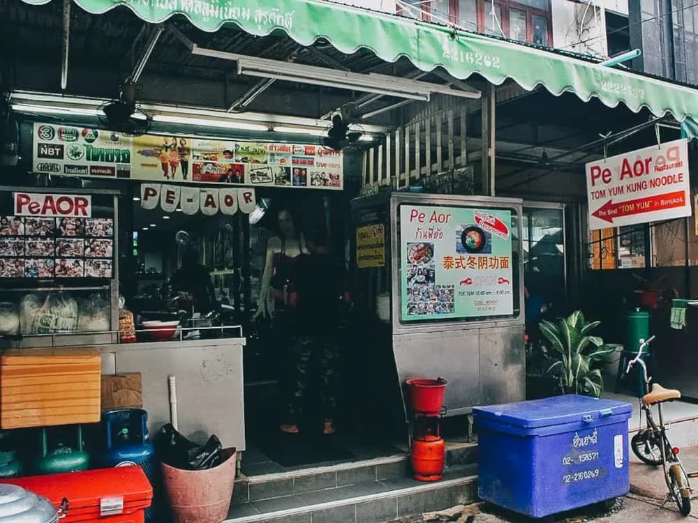 Quán ăn ngon ở Bangkok - Pe Aor Tom Yum Goong