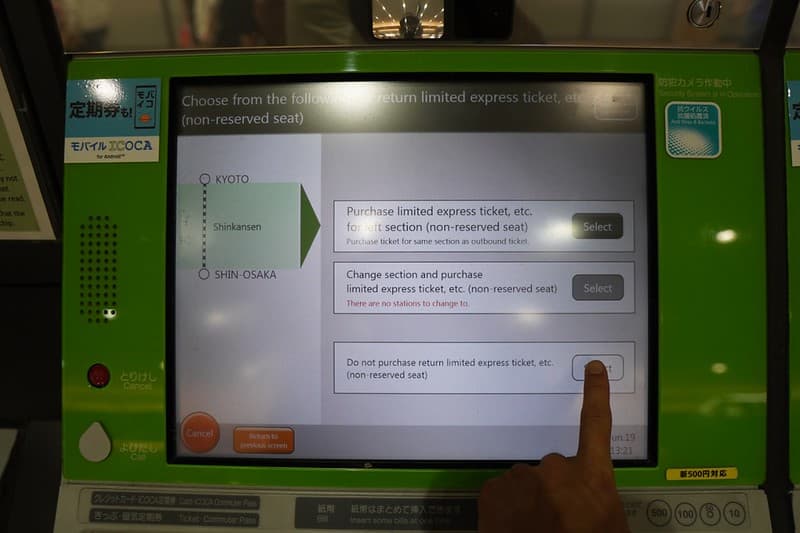 Chọn tùy chọn vé khứ hồi của bạn (hoặc không chọn)